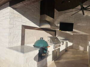 Outdoor Kitchen 4